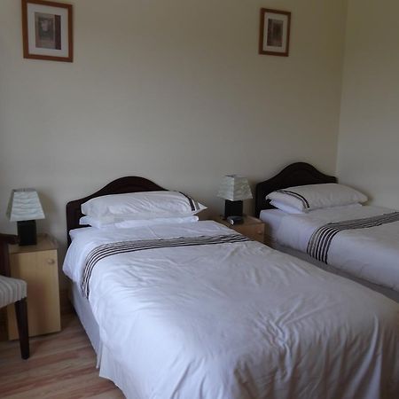 Ashley Lodge Bed & Breakfast Rosslare Harbour ภายนอก รูปภาพ