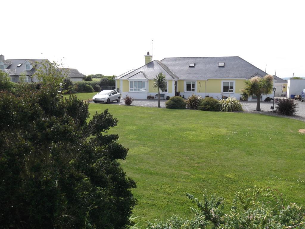 Ashley Lodge Bed & Breakfast Rosslare Harbour ภายนอก รูปภาพ